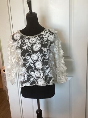 Zara White Floral Embroidered Lace Blouse for Women S